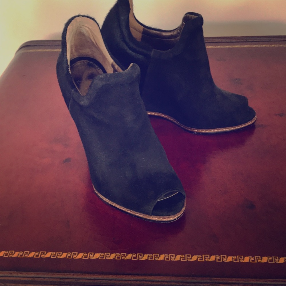 Sam Edelman Open toe wedge bootie